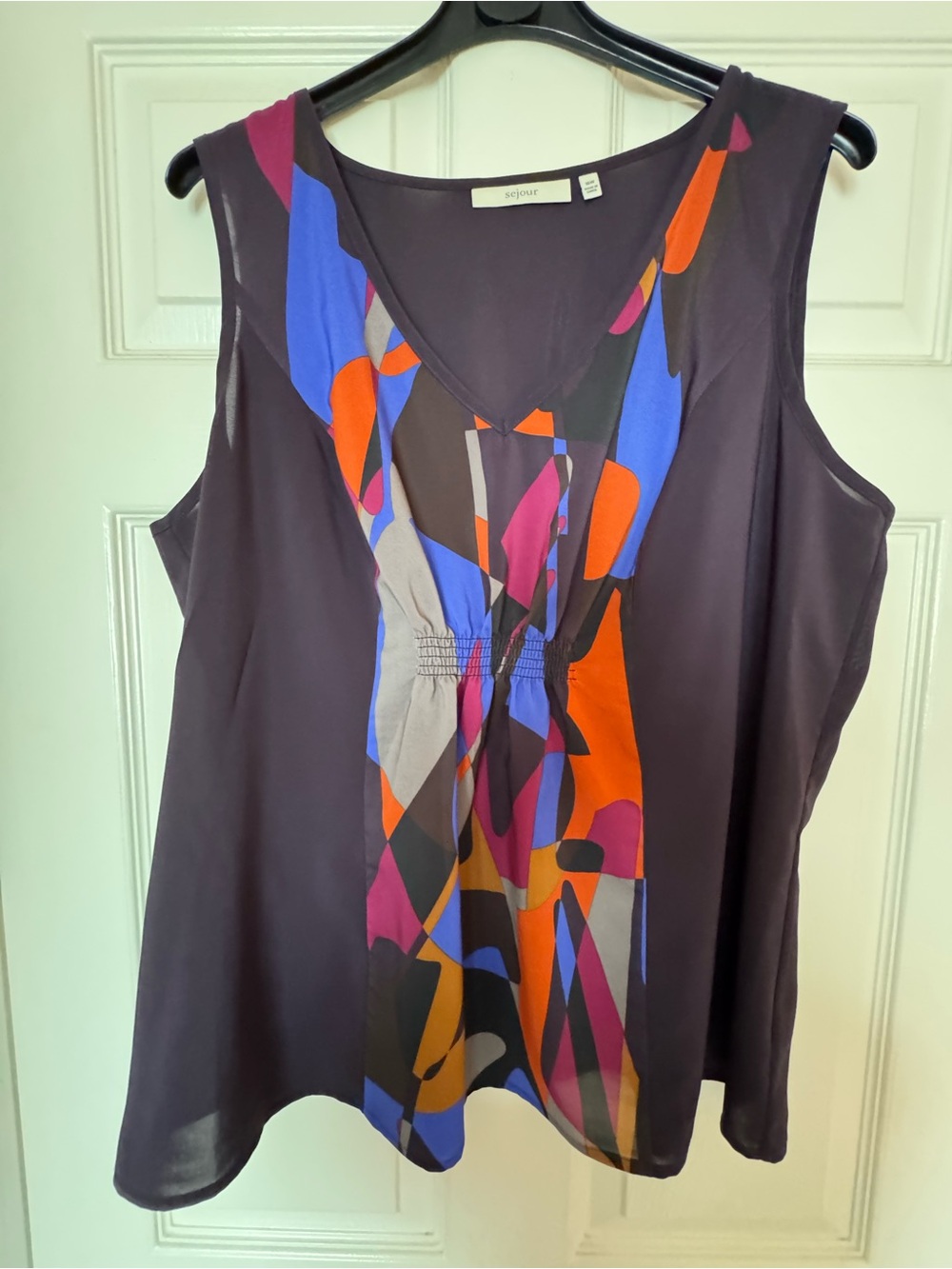 Sejour Purple Sleeveless V-Neck Top with Multicolor Abstract Panel